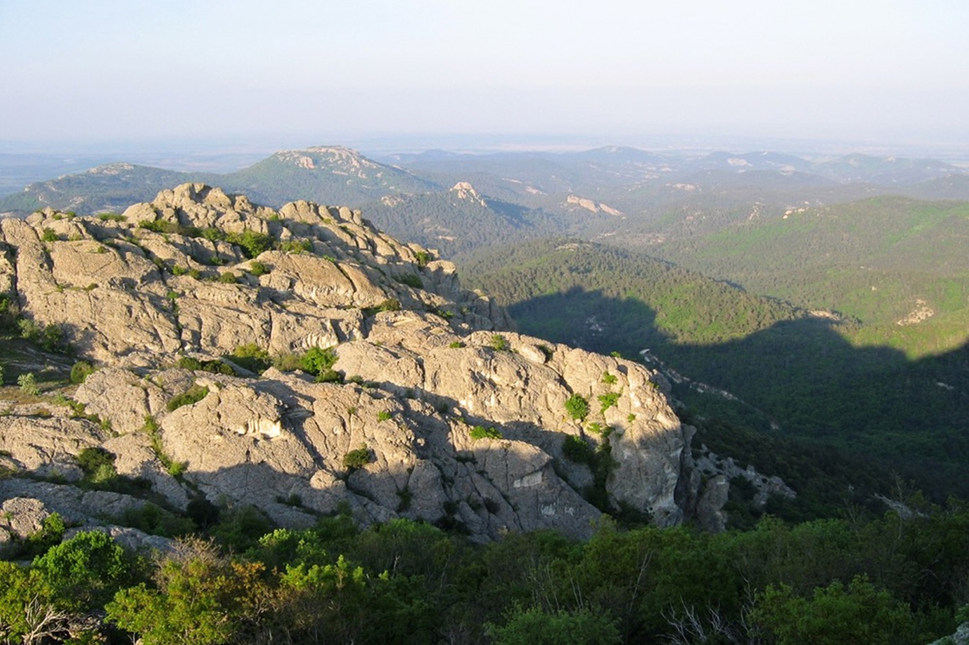 Der Dadia-Nationalpark liegt am Rand der Bergkette der Rhodopen. © Andreas Meissner